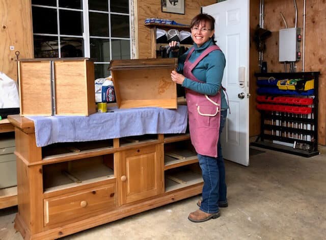 hobby-dresser